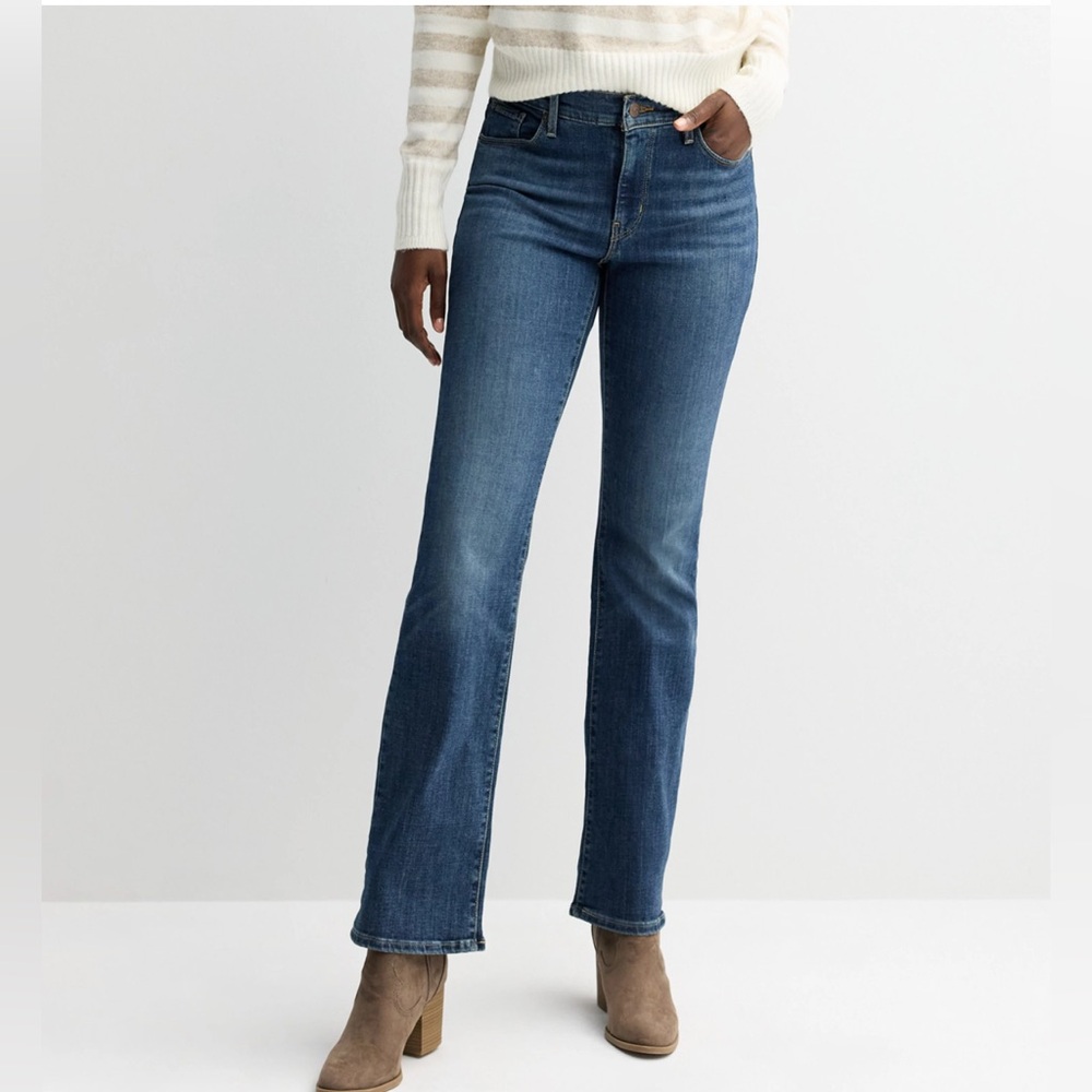 Levi’s 515 Classic Bootcut Jeans